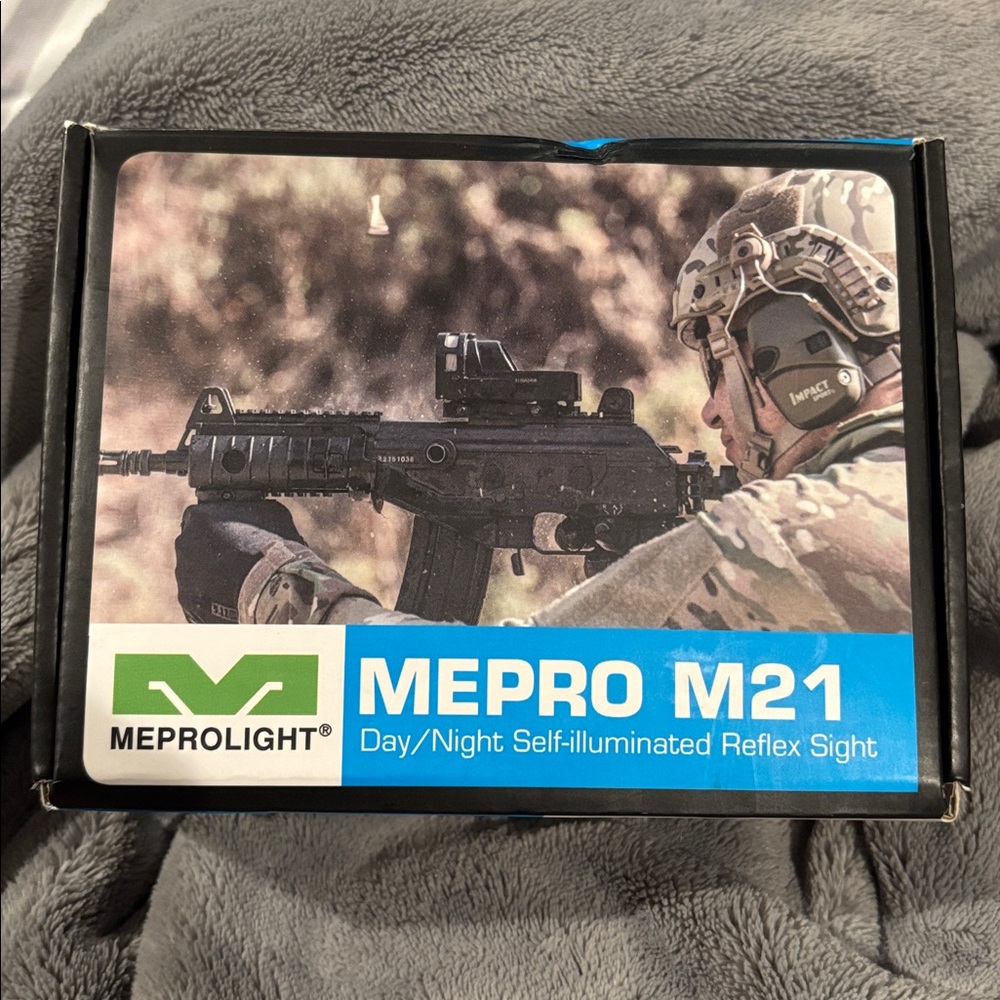Mepro 21 tritium self-illuminated reflux sight